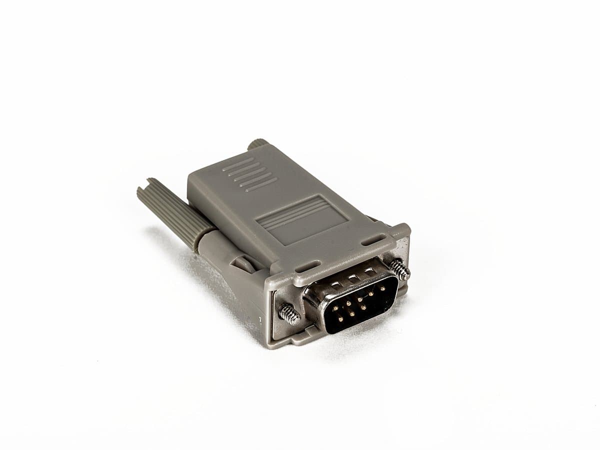 Vertiv RJ-45 to DB-9M Crossover Adapter, RS-232 Serial, Cyclades Compatible, Server Console
